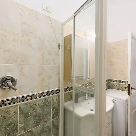 Apartment Lucia Uso Esclusivo - Aeroporto Sestri Ponente