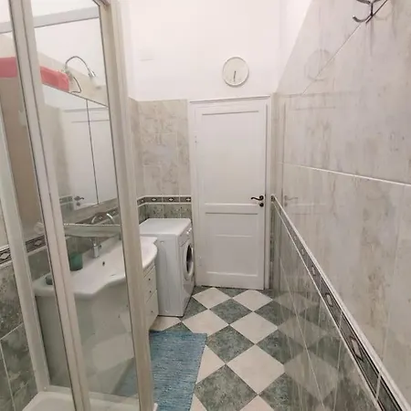 Apartment Lucia Uso Esclusivo - Aeroporto Sestri Ponente Genua